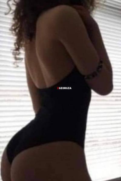 Nia