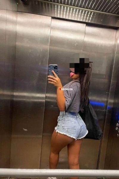 593159552